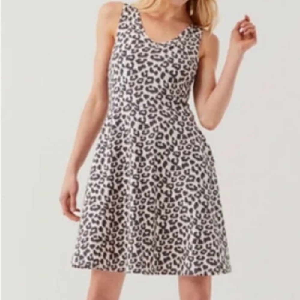 Pact Leopard Print Sleeveless A-Line Dress in Black and White